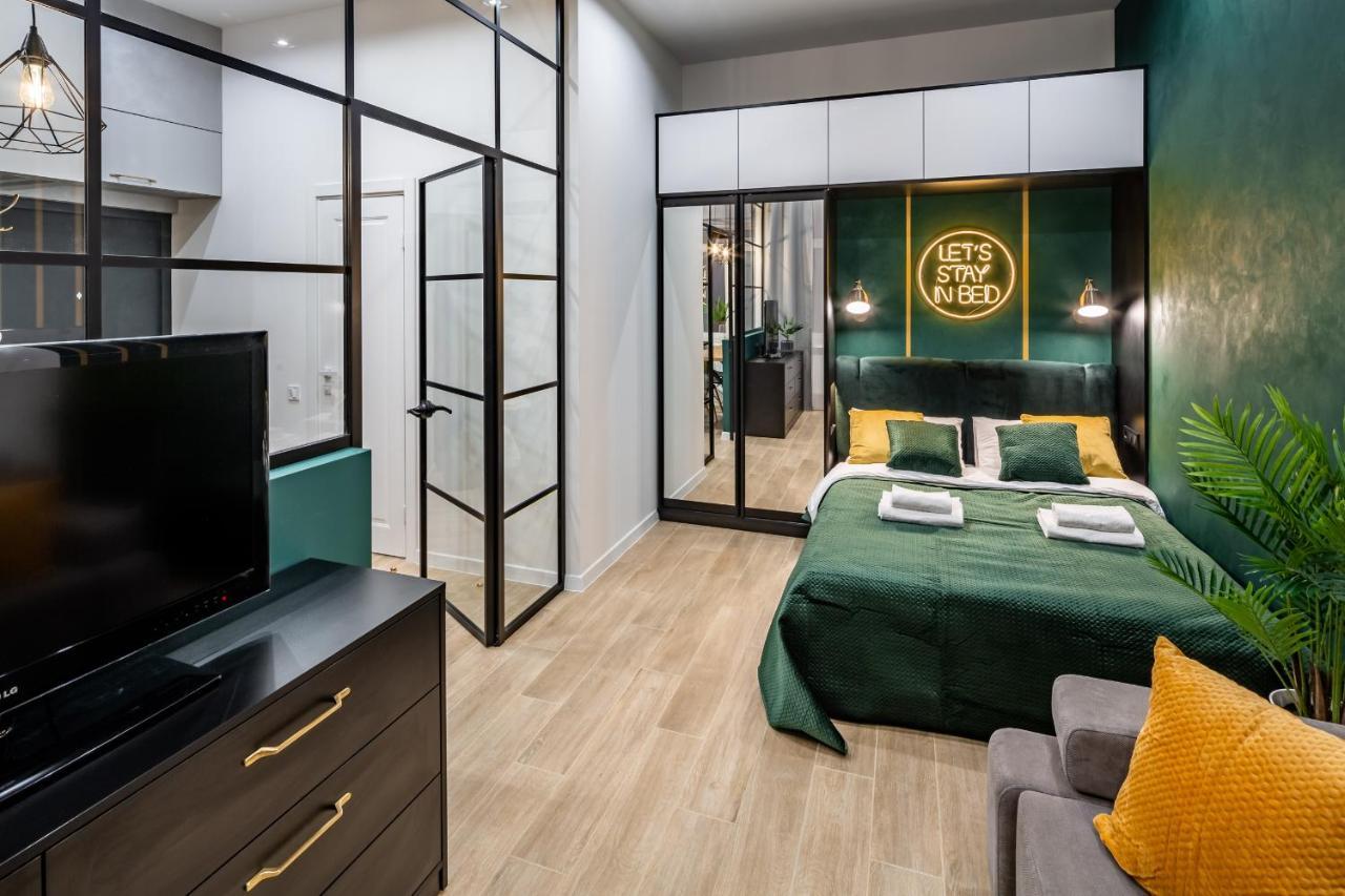 Emerald Lux Apartment. Liveinlviv Buitenkant foto